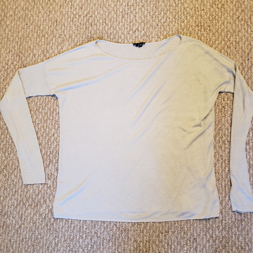 Theory ice blue long sleeve sweater